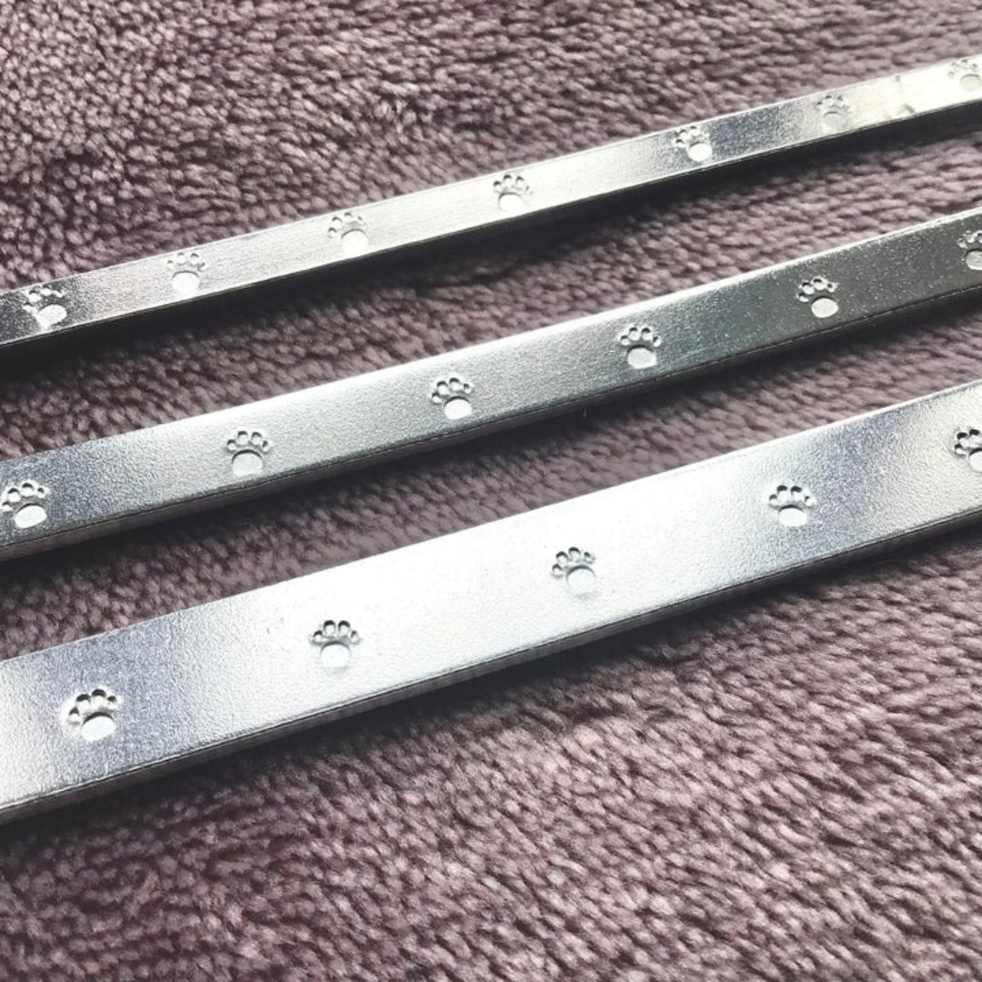 PawPrint Personalized Aluminium Cuff